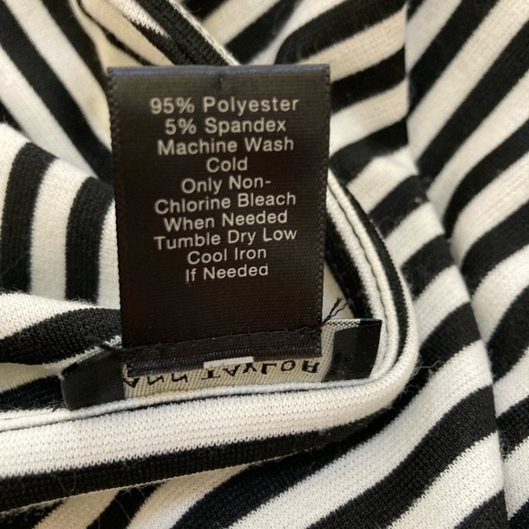 Anne Taylor very cute peplum knit top. Size M. Great condition! - Picture 5 of 5